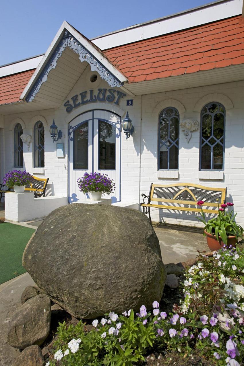 Hotel Seelust Hennstedt  Экстерьер фото